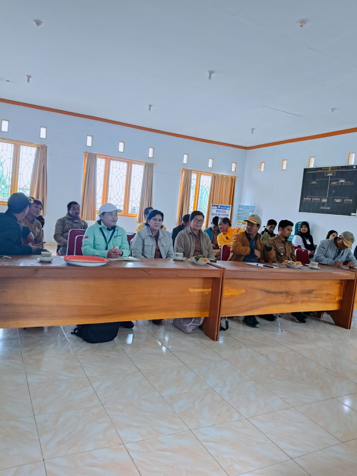 Kegiatan sosialisasi dan penjangkauan masyarakat PKBM Sinar Kasih